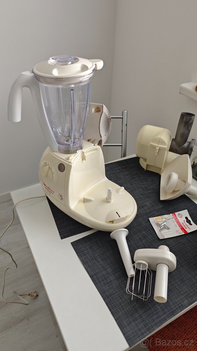 Moulinex kuchyňský robot - 7