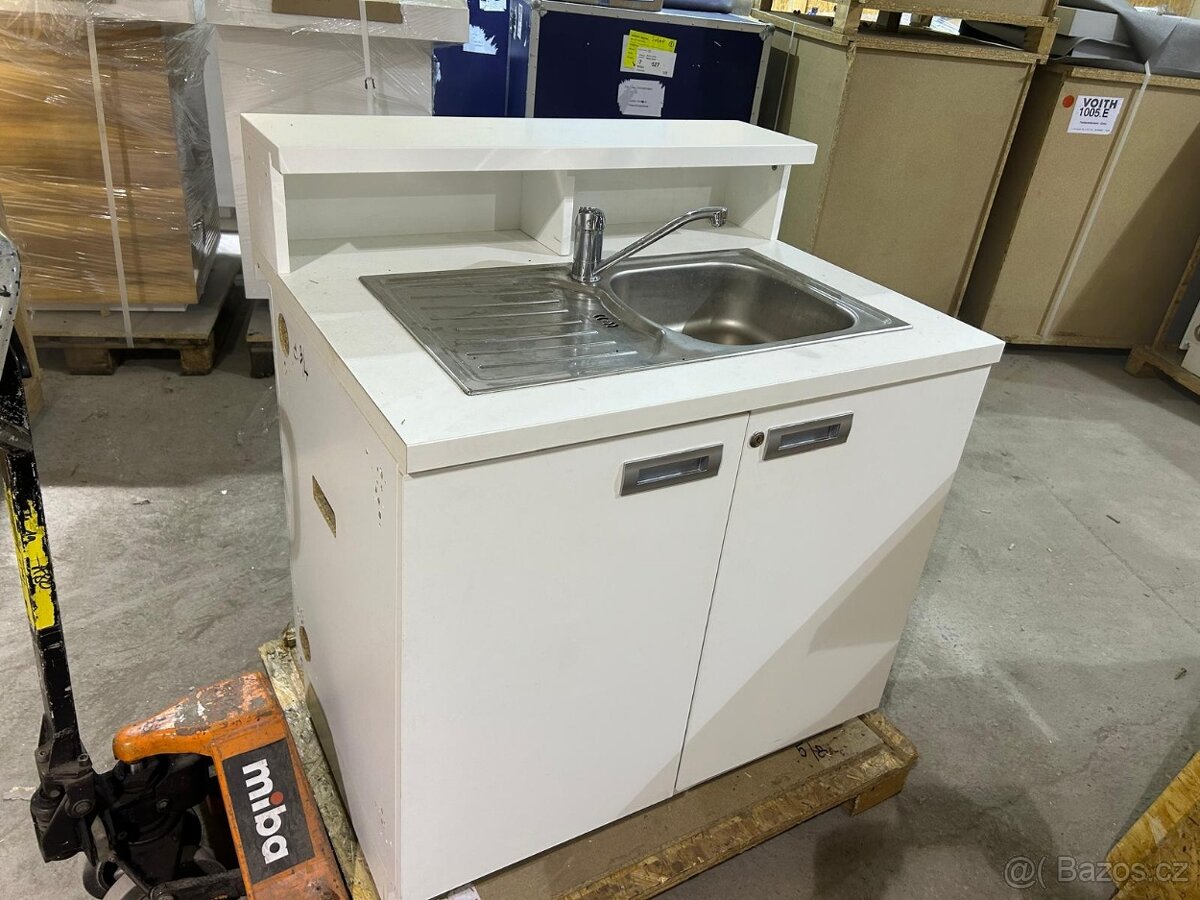 Barový pult, bar, recepce, info pult, pult, skříň - 7