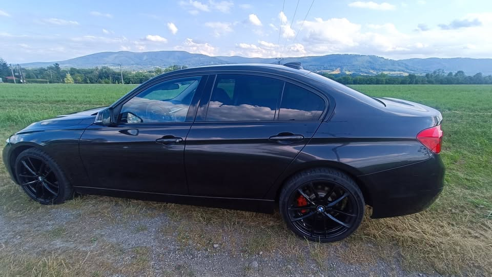 2015 BMW 320i x-drive, 2015, 120 000km, led, navi, automat - 7