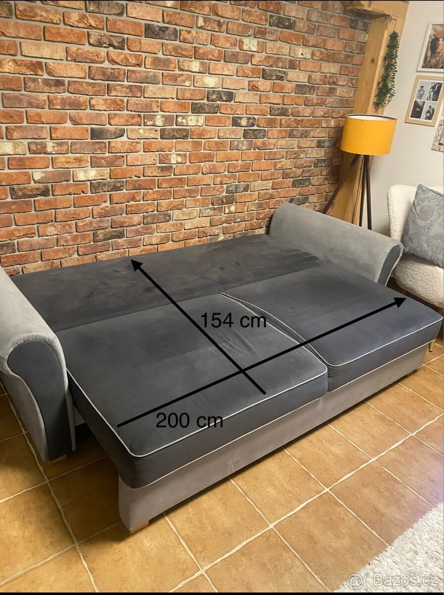 Šedý rozkládací gauč - 7