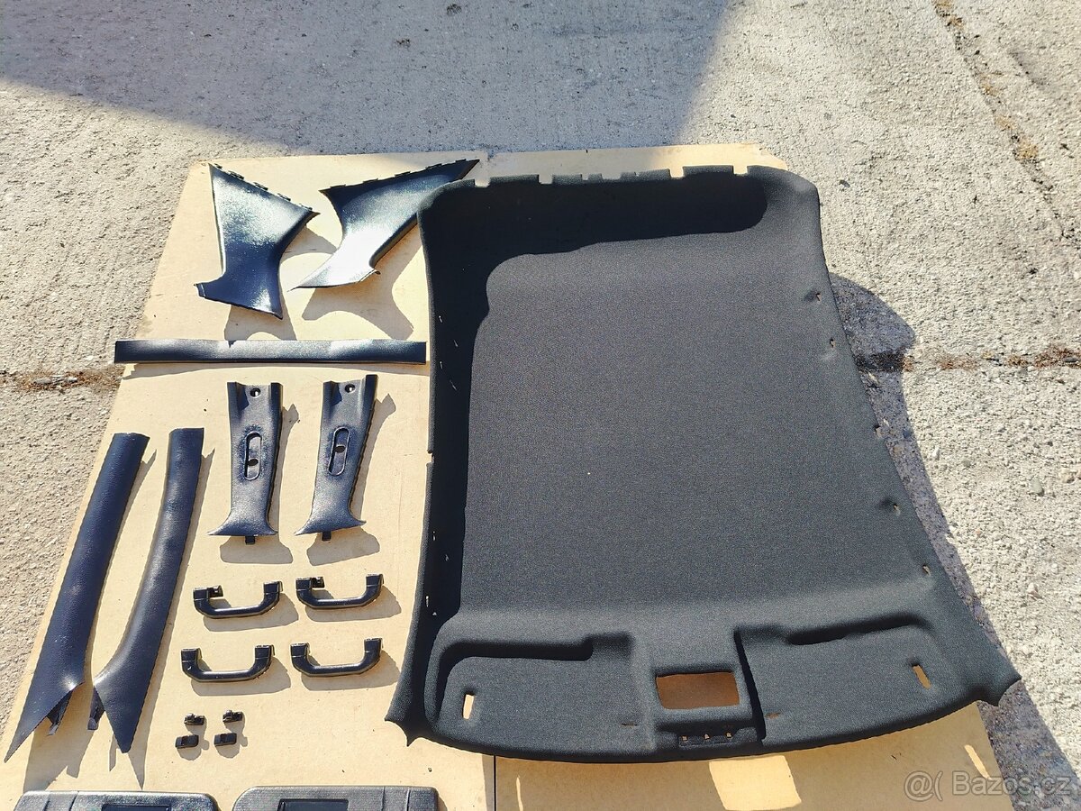 Černá stropnice s plastama Škoda Octavia 1 - 7