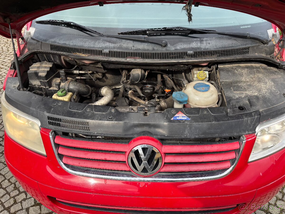 VW Transporter T5 2,5 TDI - 7