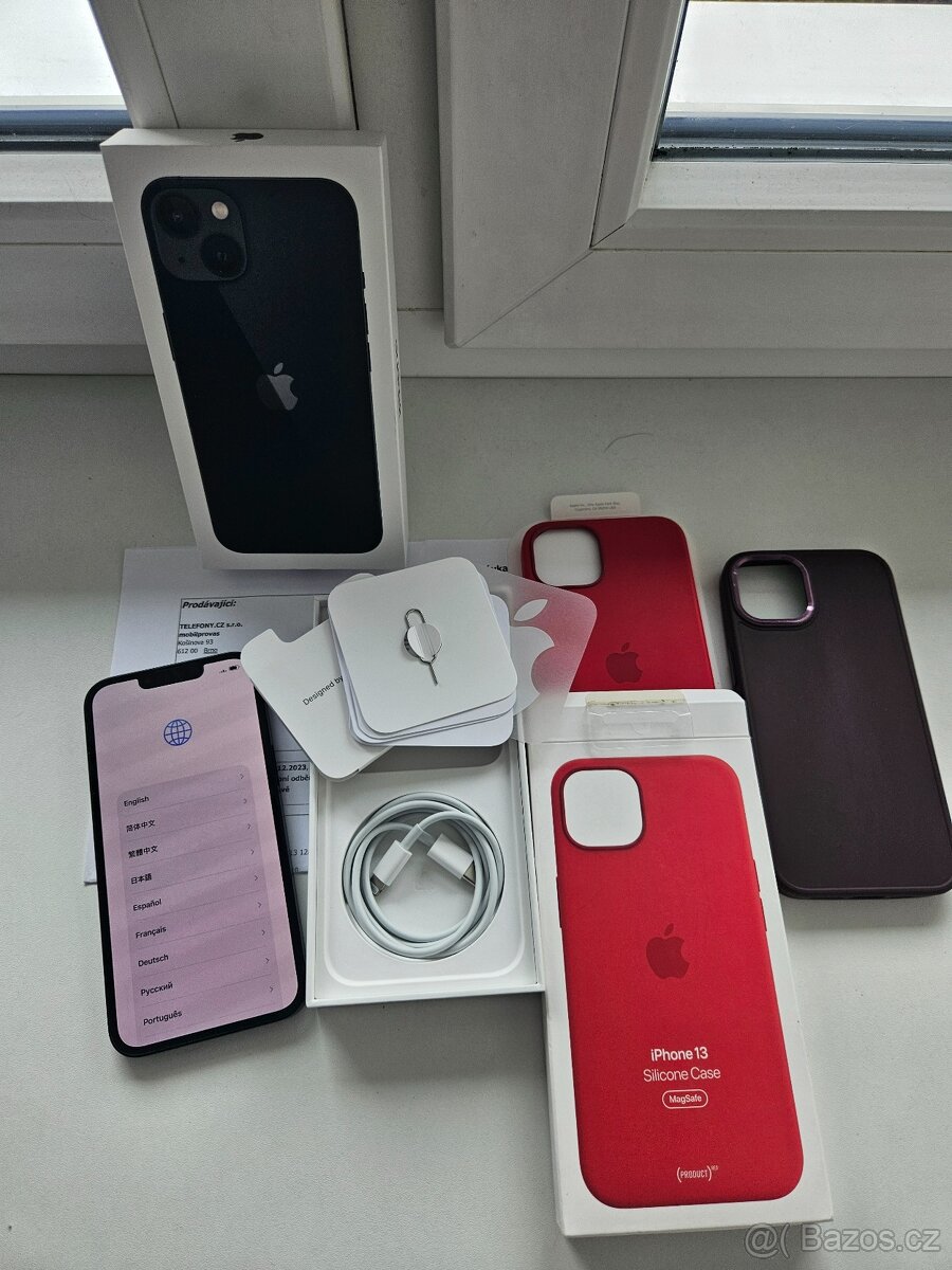 iPhone 13 128 GB inkoustově černý - 7