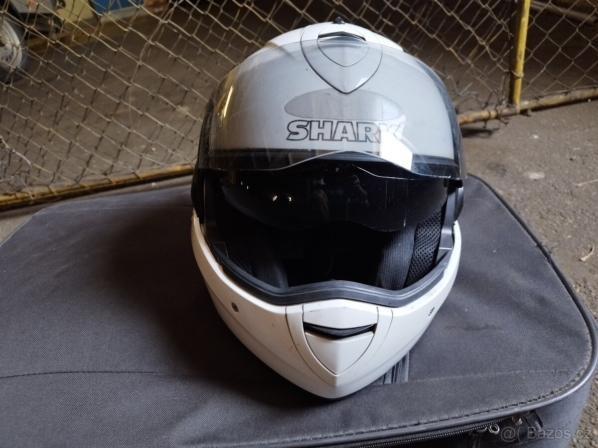 Překlopná přilba Shark - 7