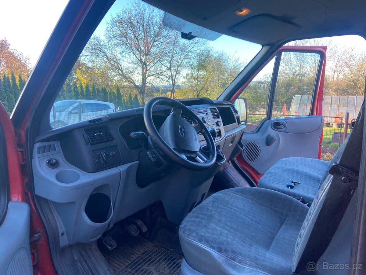 Ford Transit 350L 2,2 TDCI 103 kW - 7