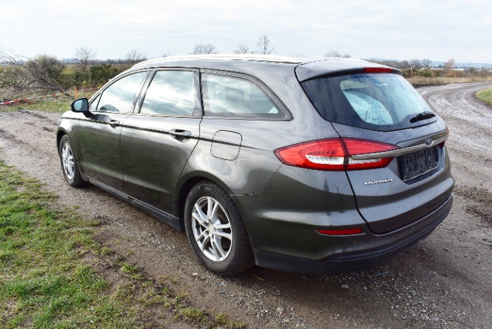 FORD MONDEO 2,0 TDCI, TITANIUM, TAŽNÉ, SERVISKA,TOP - 7
