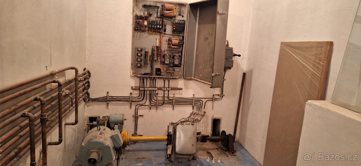 Nákladní výtah - 7