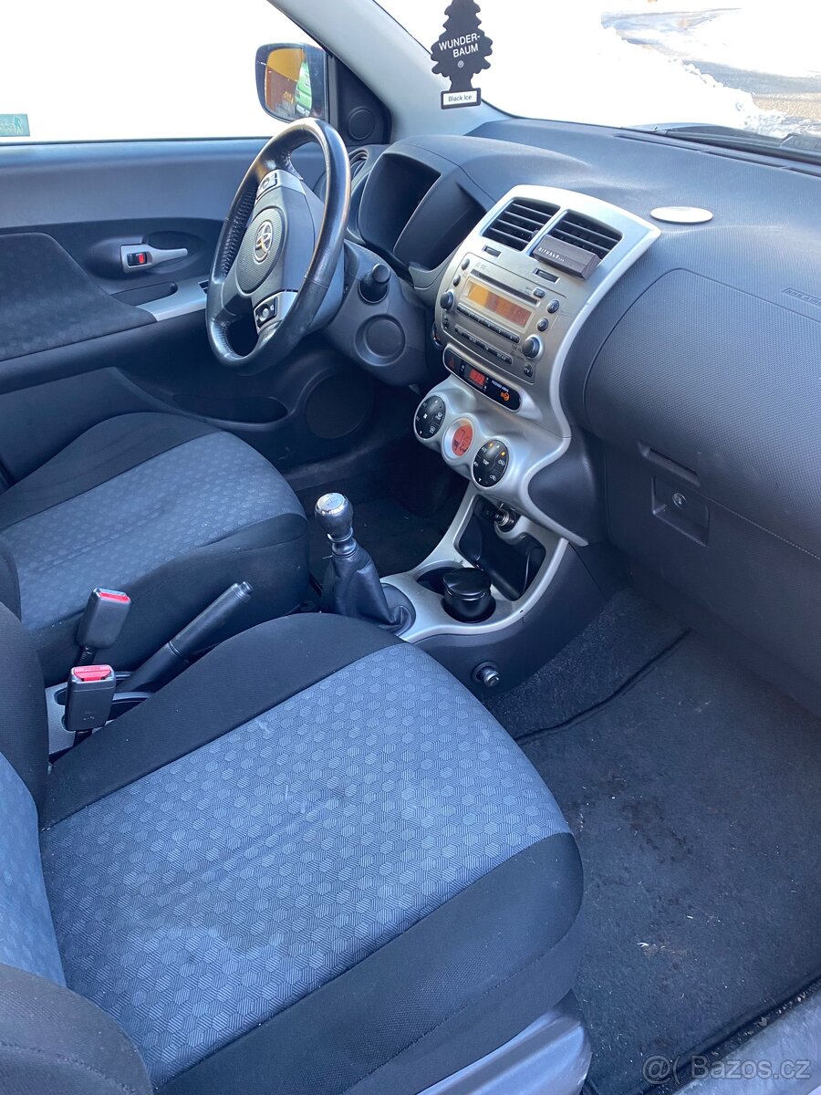 Toyota 1.3 vvt-i 74 kw - 7