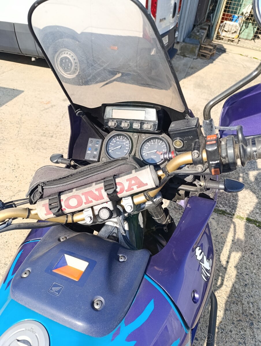 Honda XRV 750 Afrika - 7