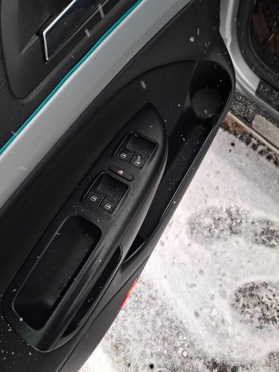 Škoda octavia 1.6 Tdi 77Kw - 7