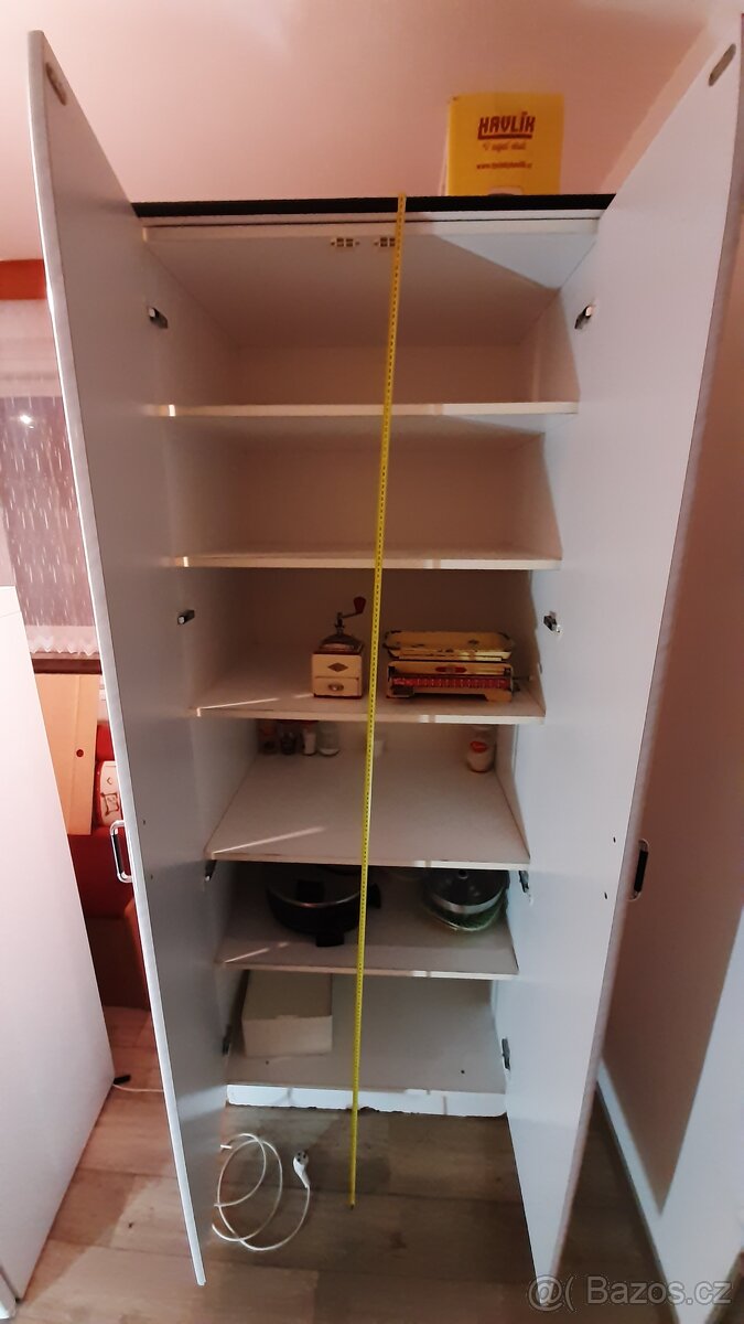 Potravinová skříň - 7