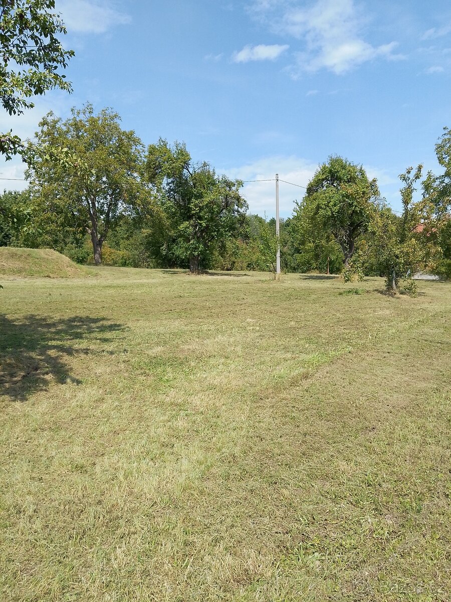 PRONÁJEM ZEMĚDĚLSKÉ STAVBY SKLADU HALY SE ZAHRADOU - 7