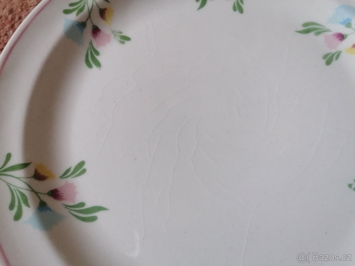 Porcelánové dezertní talíře - 4 ks - 7