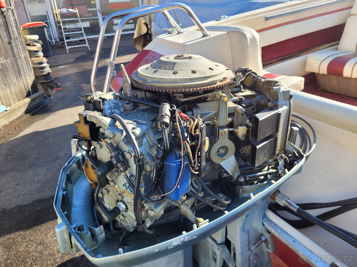 LOD KAJUTOVA GLASTRON SUPER CEENA - 7