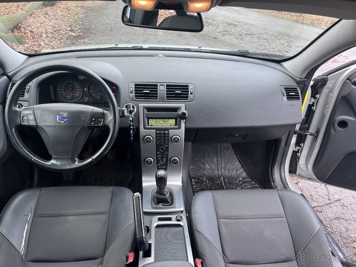 Volvo V50 kombi LPG - 7