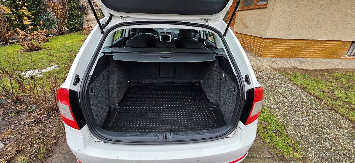 Škoda Octavia 2.0tdi 103kw 2011 facelift - 7