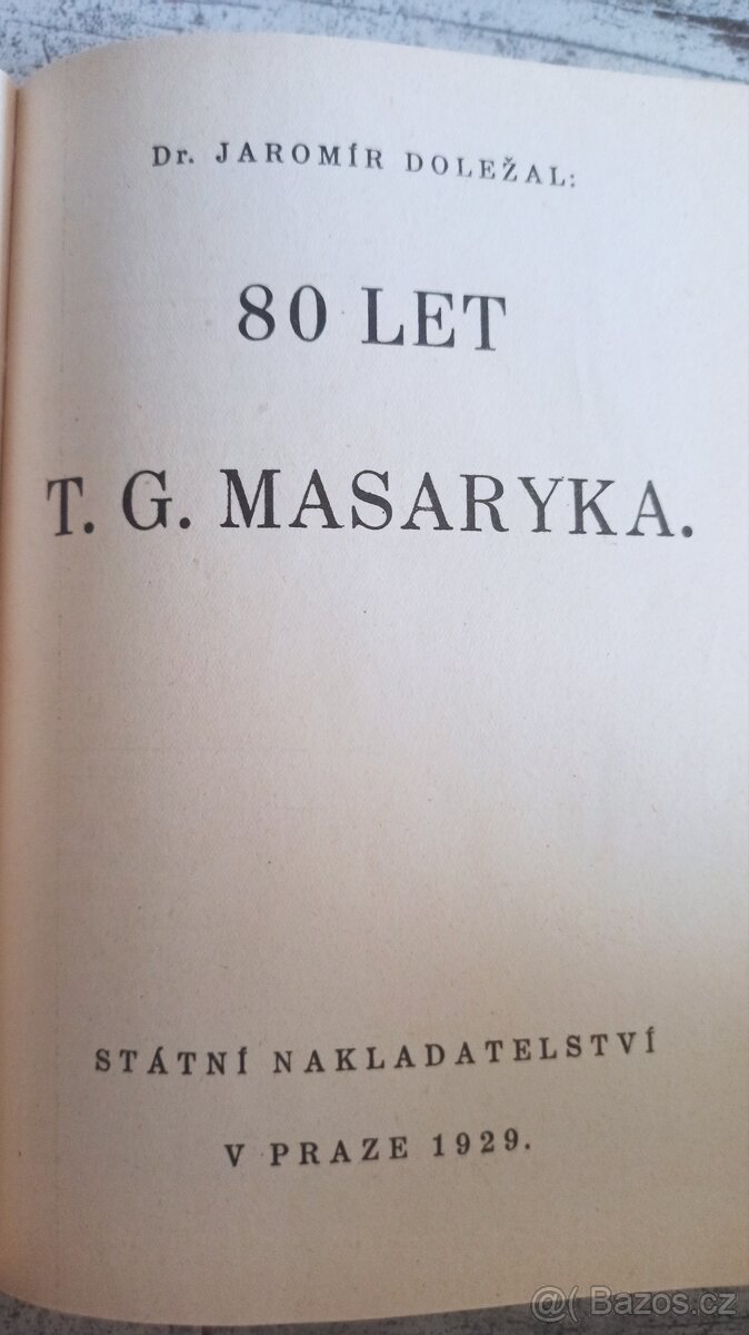 Starožitnosti -vazy a knihy, fotoaparát - 7