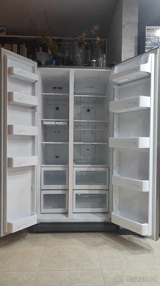 Americká lednice Samsung 496L - 7