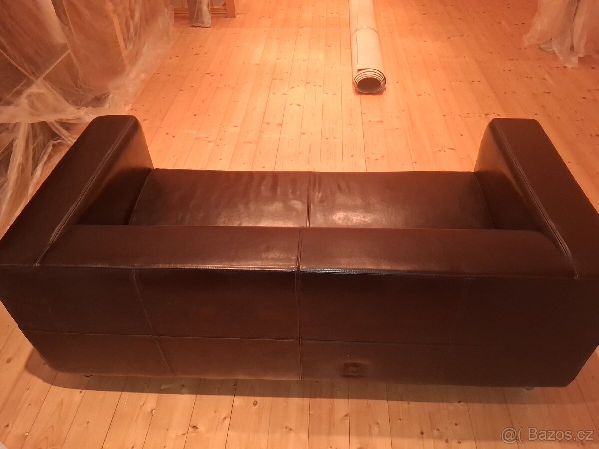 Prodám IKEA Klippan koženkovou pohovku. - 7