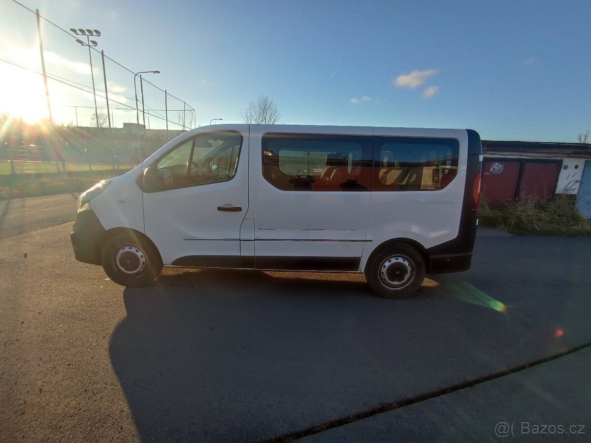 Opel Vivaro 1.6dci 2017 9-mist - 7