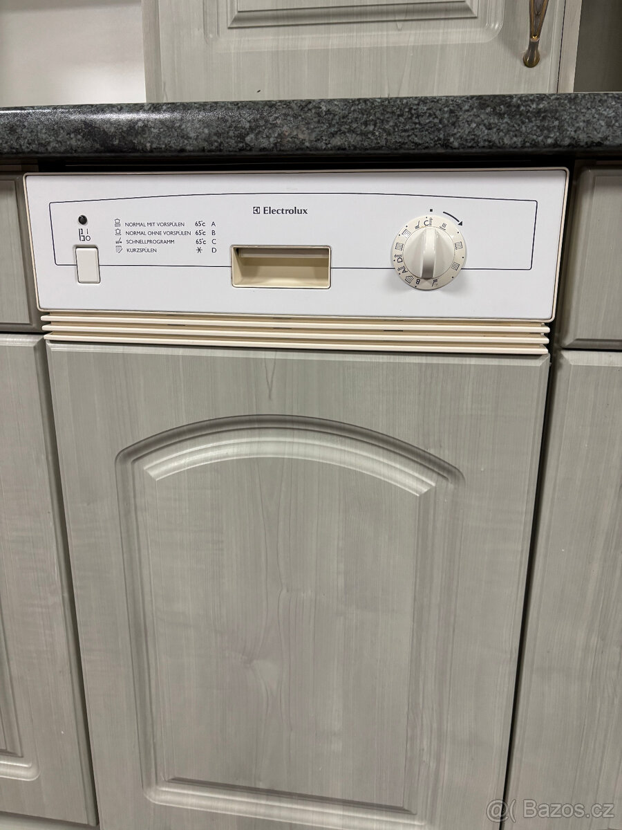 Kuchyňská linka - 7