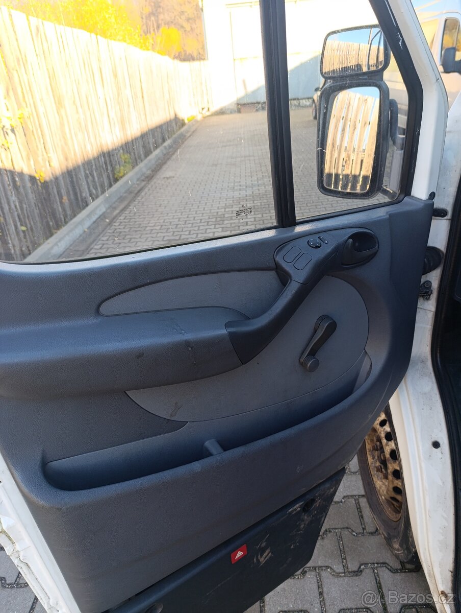 Mercedes-Benz Sprinter 2.2 CDI – 95 kW, 2006, skříňový, zadn - 7