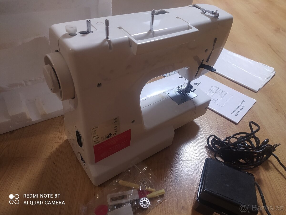 ŠICÍ STROJ VICTORIA 7850 - 7