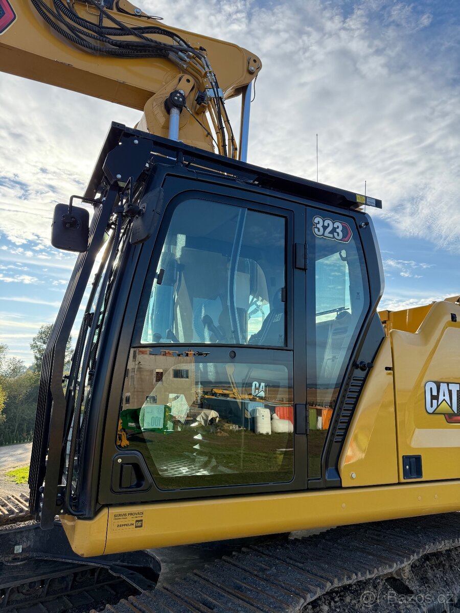 CAT 323 ENGCOM EPS kleště TOP STAV - 7
