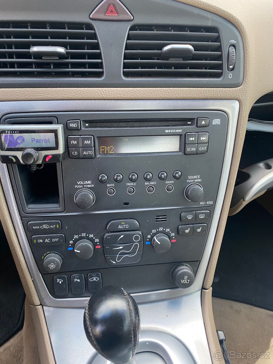 Volvo S60 2.4D5 136kw manuál - 7