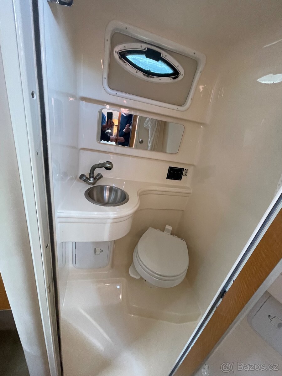 Larson 260 Cabrio Volvo Penta D4 zimní cena - 7