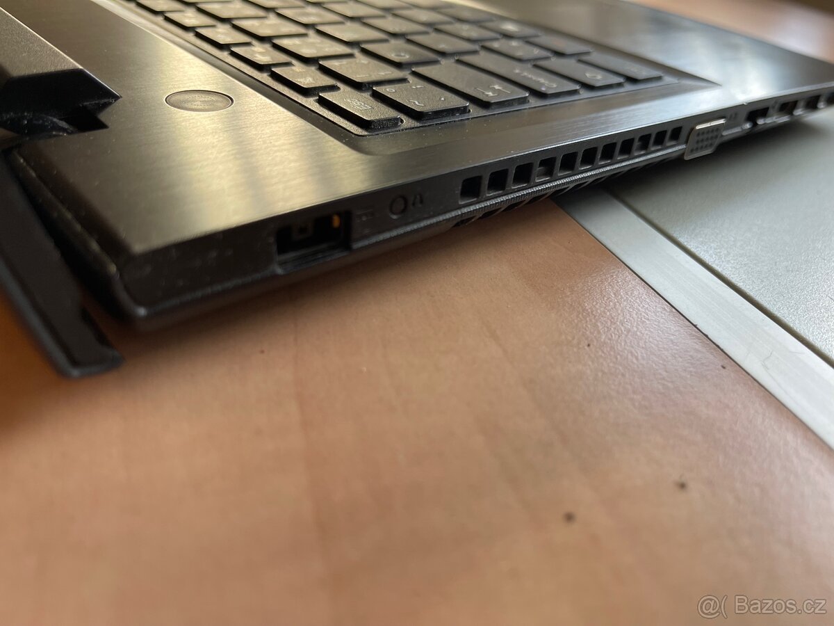 Lenovo Z50-75 1 TB HDD. 6GB Ram - 7