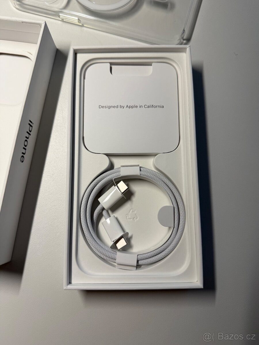 iPhone 15 Pro, 256GB, modrý titan - 7