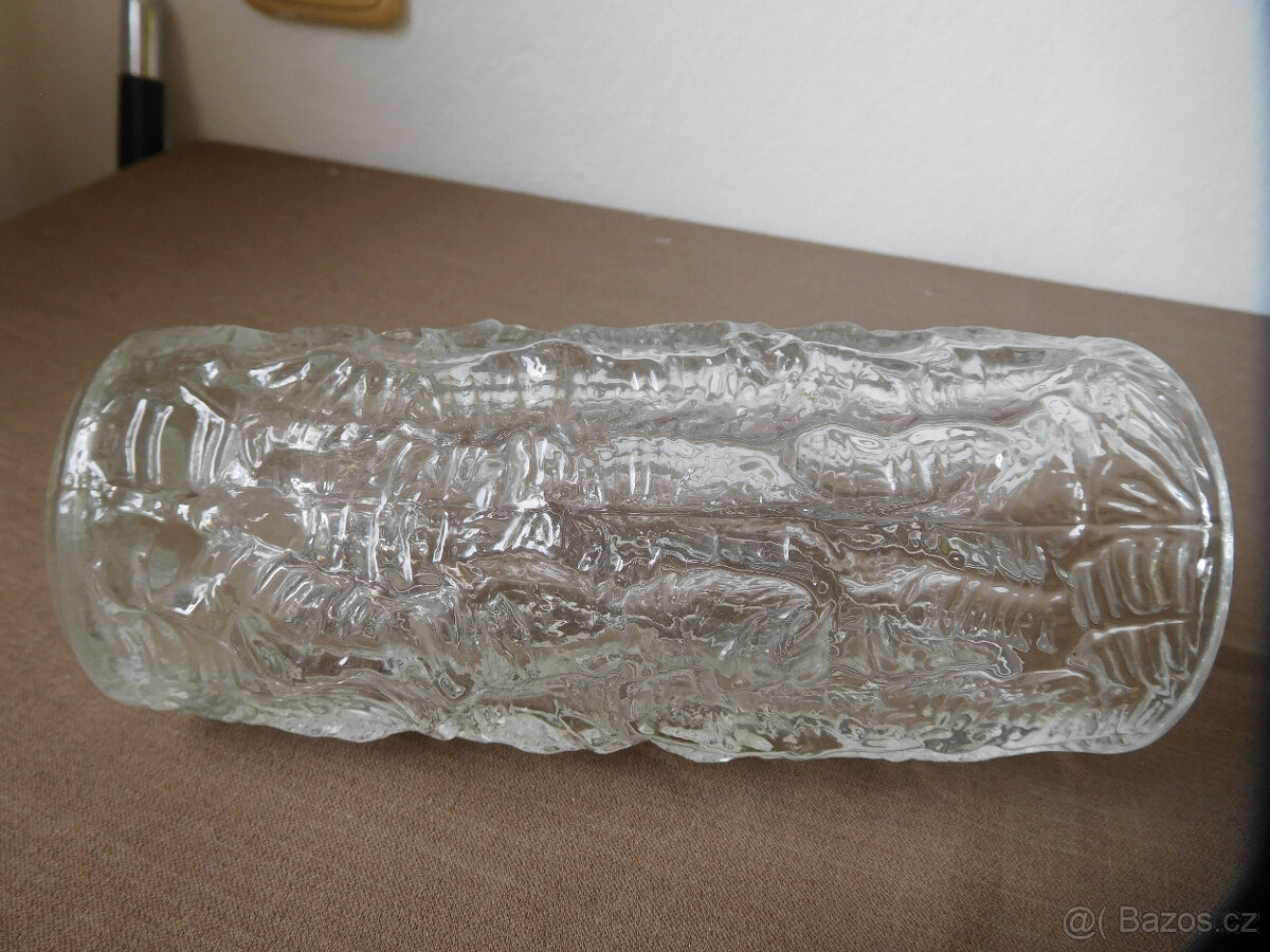 VÁZA - VLADISLAV URBAN - 7