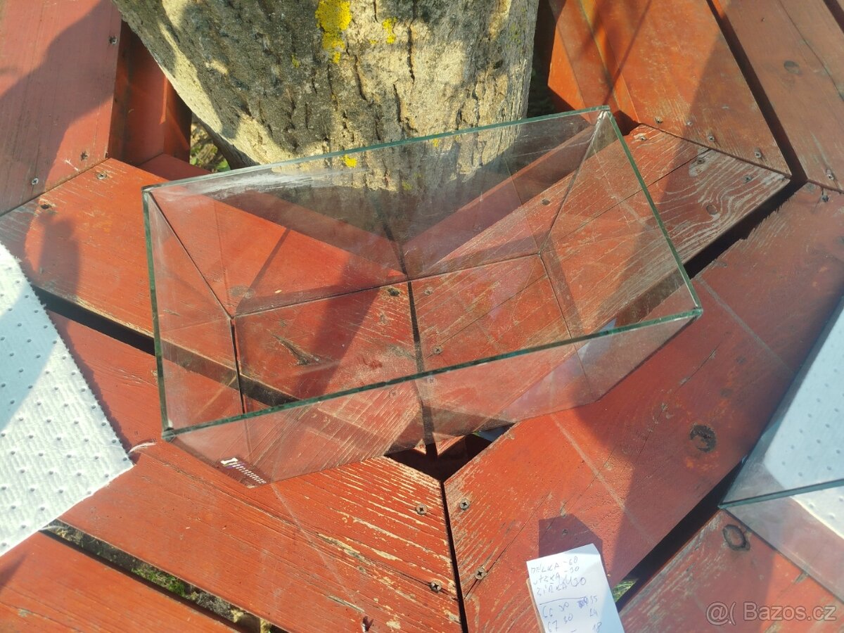 Akvária různých rozměrů - 7