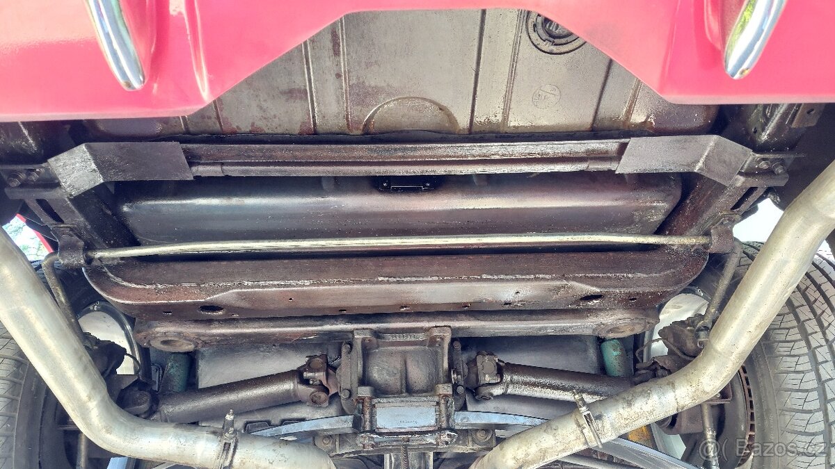 Chevrolet Corvette C3,automat - 7