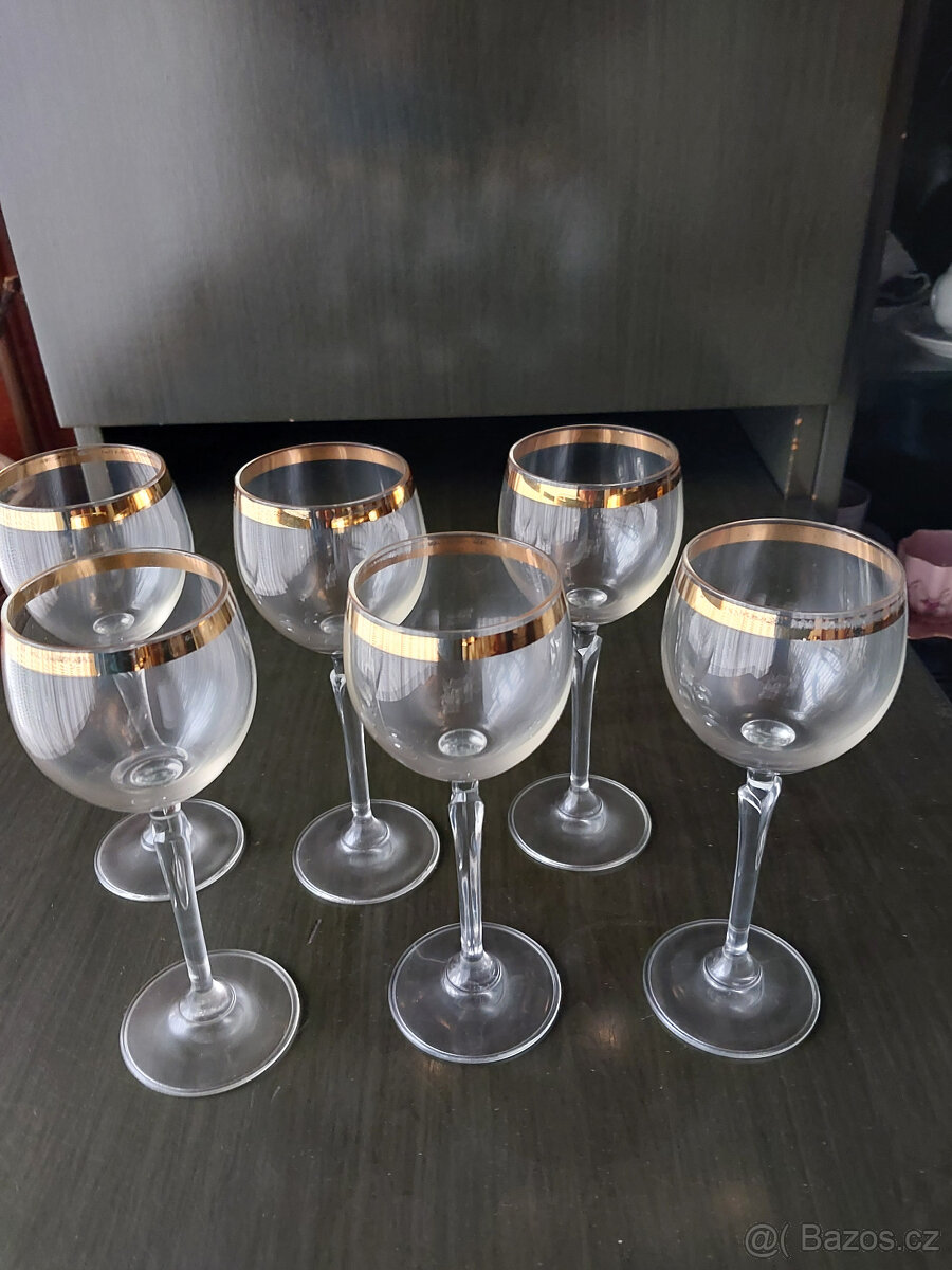 sady skleniček - 7