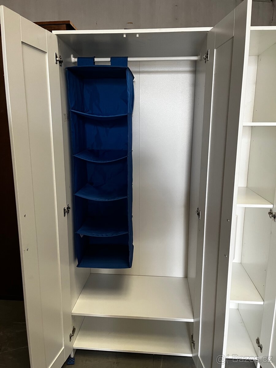 Šatní skříň - 7