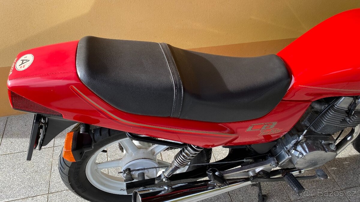 Honda CB 250 / Two Fifty / původní stav / zimní cena - 7