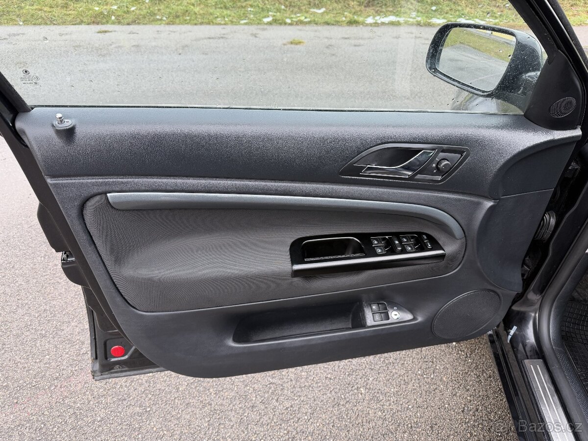 Skoda Superb 1,9 TDi 96kw 11/2005 Bi-Xenony,Navi - 7