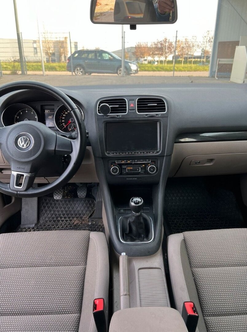 Volkswagen Golf 6 1.4 MPI 69tkm Černá metal - 7