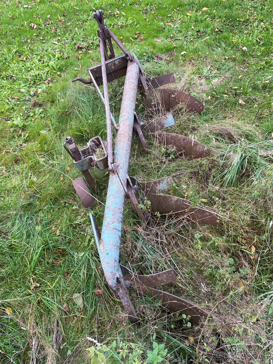 Čtyřradliční pluh - 7