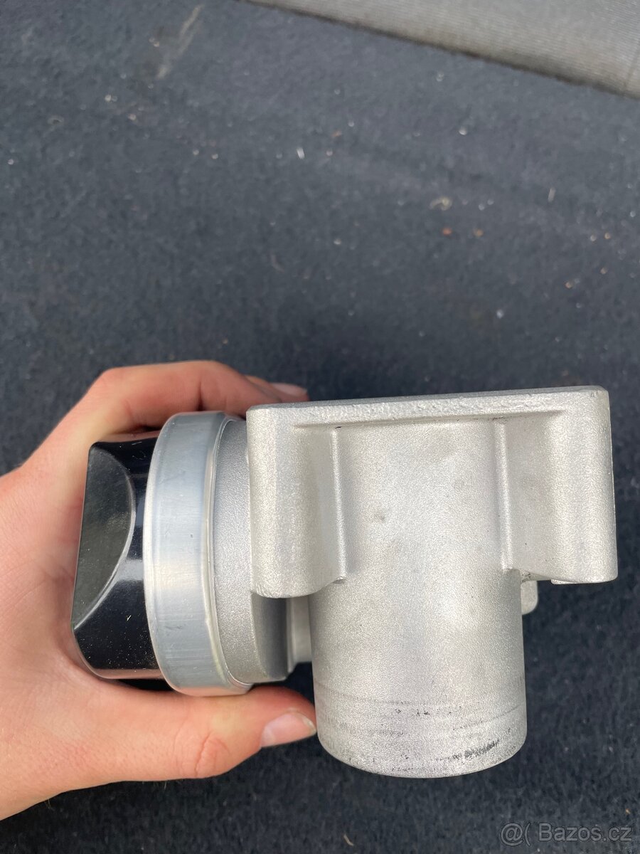 Škrtící klapka - 7