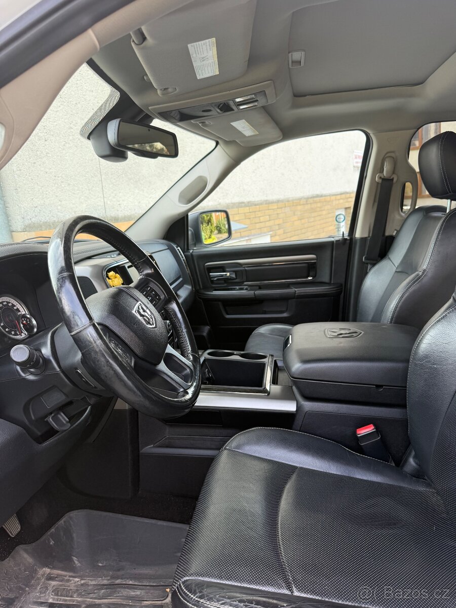 Dodge RAM 5.7 HEMI - 7