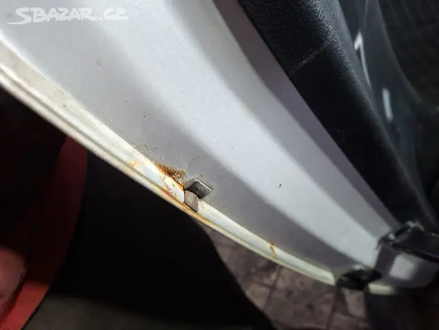 Víko kufru hyundai i30 II GDH hatback 2016 - 7