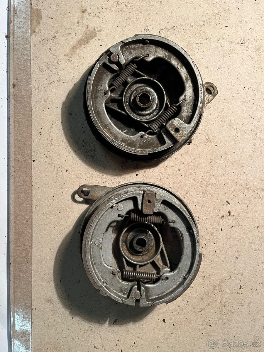 Bubny jawa pionýr - 7