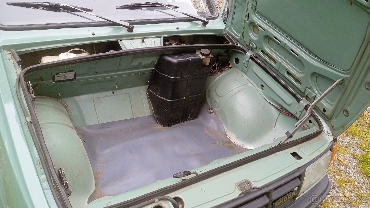 Škoda 120L - 7