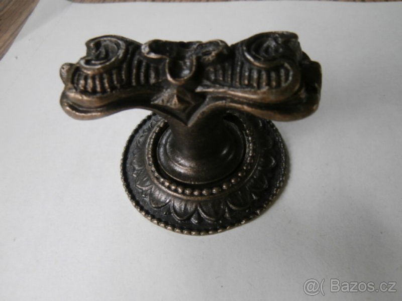 Trezor starožitný popelka replika kliky za 1.000 kč - 7