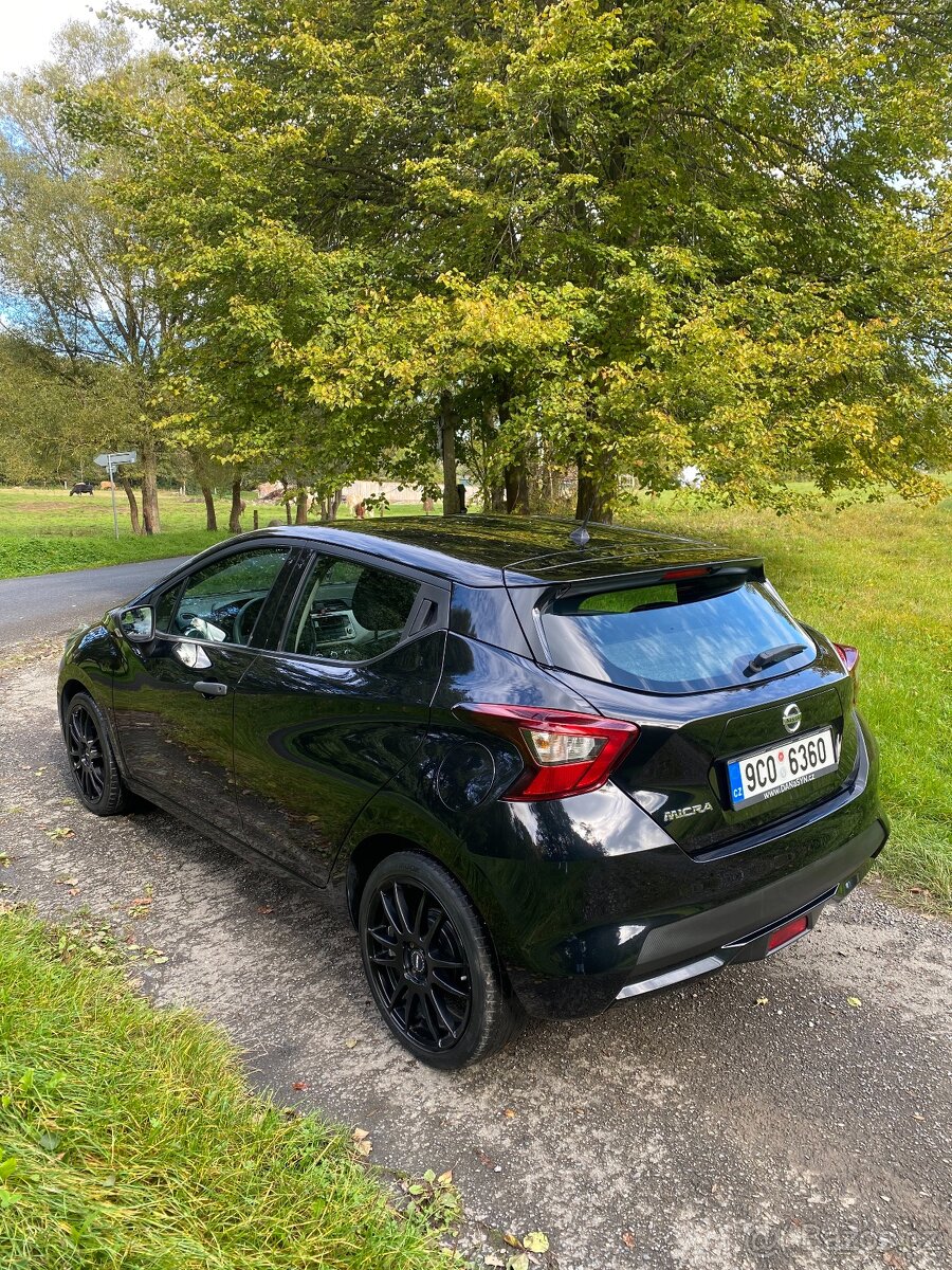 Nissan Micra 1.0 - 7