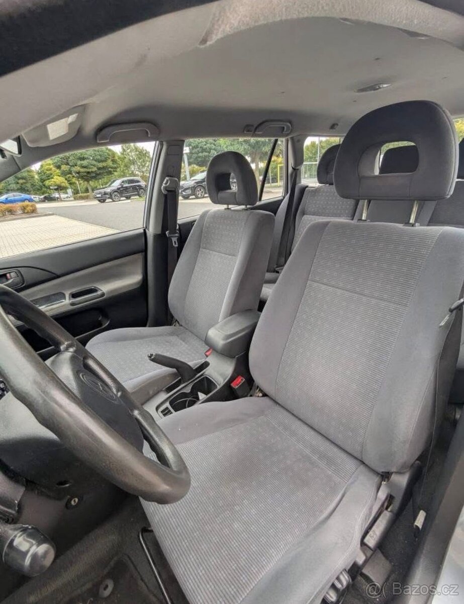 Mitsubishi Lancer kombi 2005 1.6 benzín manuál - 7