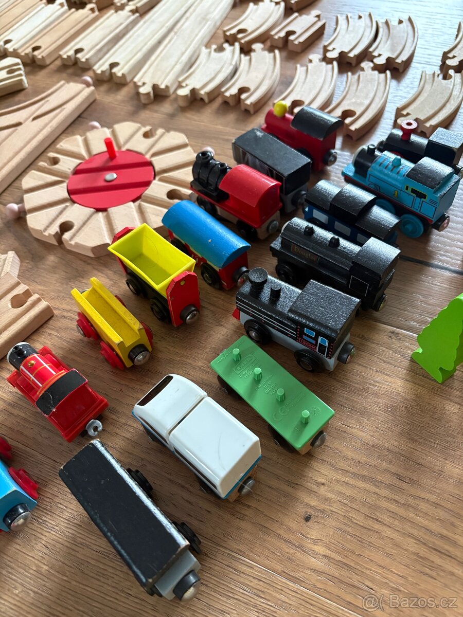 Dřevěná vláčkodráha a příslušenství - 7